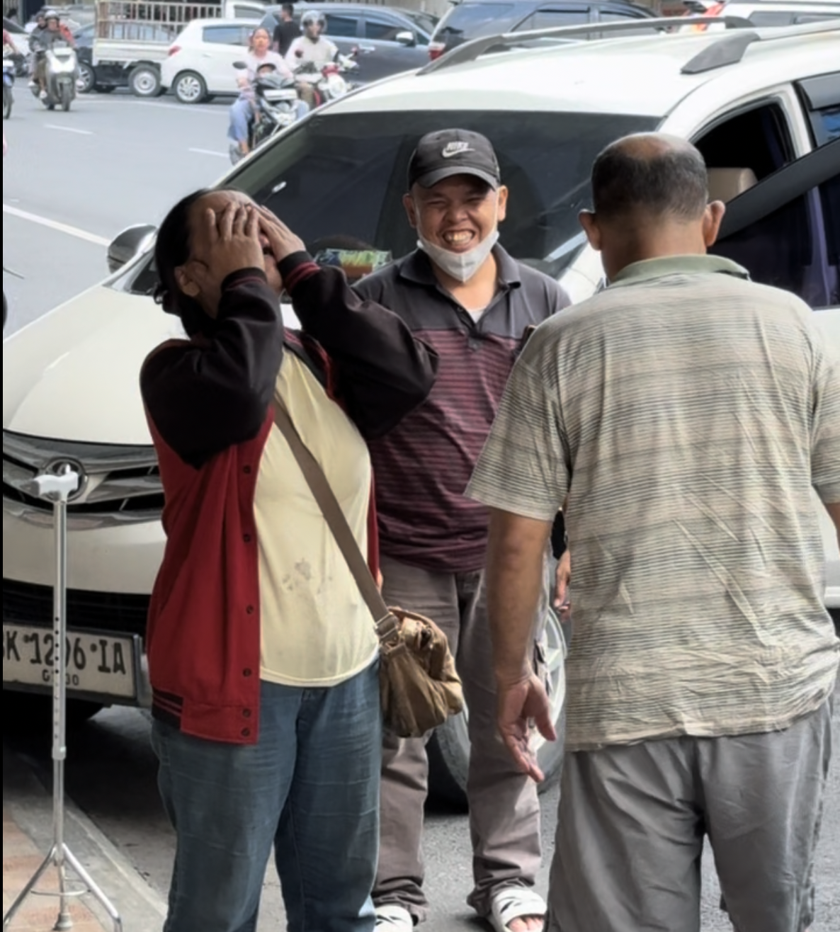 Terapi Leher & Tulang Belakang